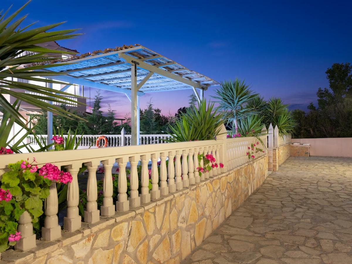Three Graces Holiday Houses Complex Laganas Exterior photo